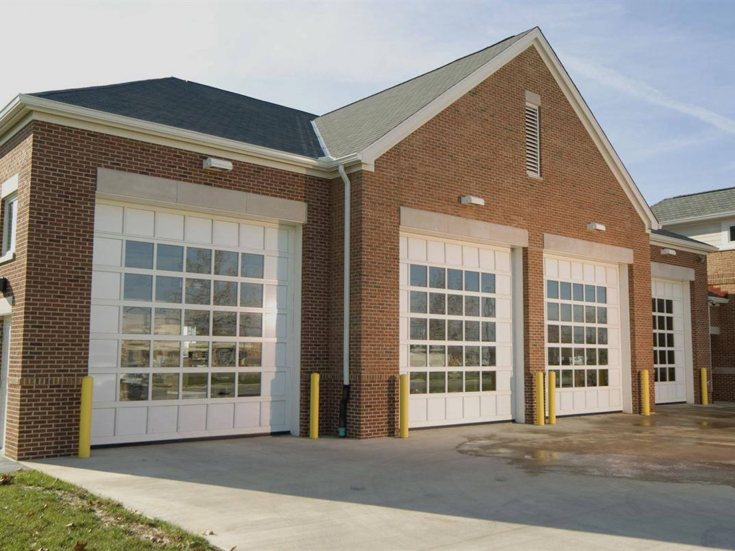 New Garage Doors & Overhead Doors Duluth, MN Great Lakes Door, LLC